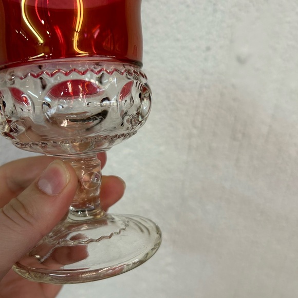 Set of Four Vintage King’s Crown Small Goblets Wine Glasses with Ruby Red Flash - Picture 7 of 8